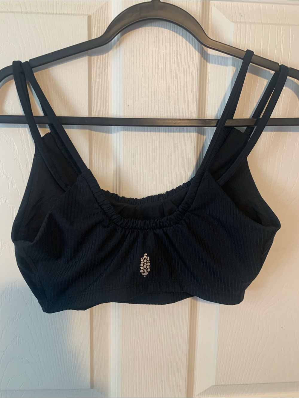 FP Black Ribbed Crop Top - Picture 4 of 8
